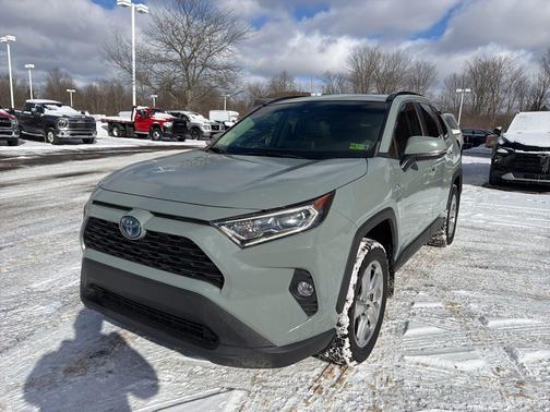 2021 Toyota RAV4 Hybrid XLE Premium