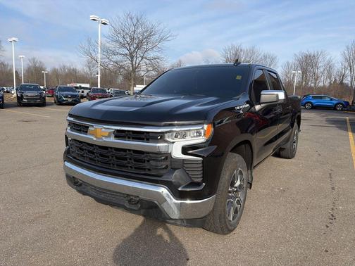 2024 Chevrolet Silverado 1500 LT