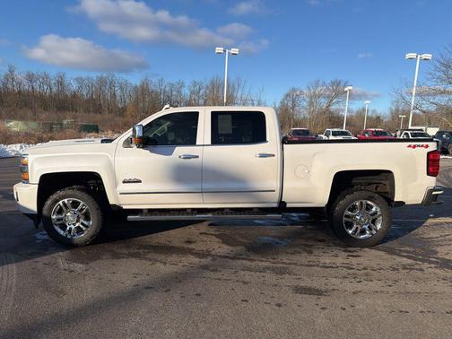 2019 Chevrolet Silverado 2500 High Country