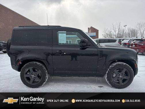 2023 Land Rover Defender 90 X-Dynamic SE