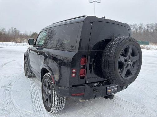 2023 Land Rover Defender 90 X-Dynamic SE