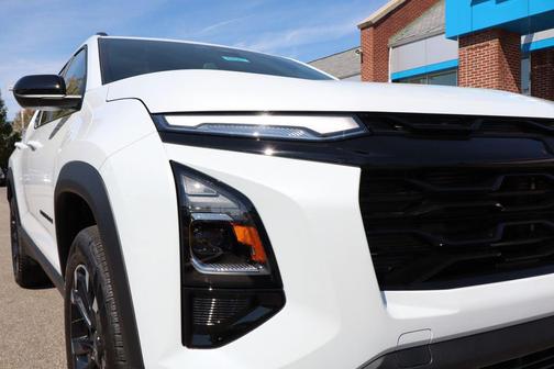 2026 Chevrolet Equinox FWD RS