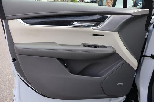 2022 Cadillac XT6 Premium Luxury AWD