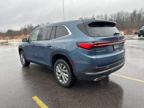 2025 Buick Enclave Preferred FWD