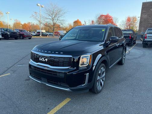 2022 Kia Telluride S