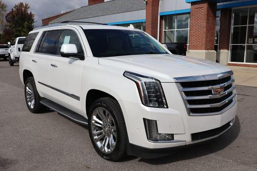 2019 Cadillac Escalade Luxury