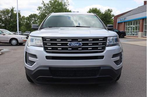 2017 Ford Explorer Base