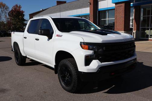 2025 Chevrolet Silverado 1500 Custom Trail Boss
