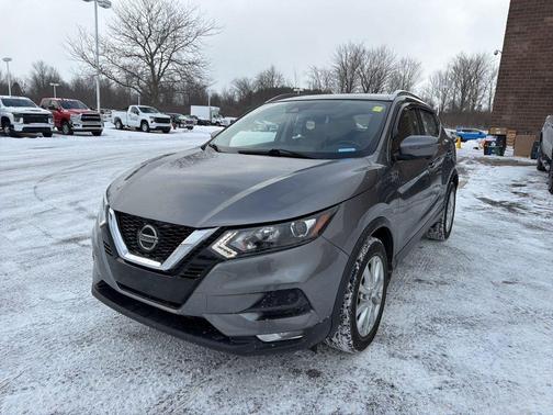 2021 Nissan Rogue Sport SV