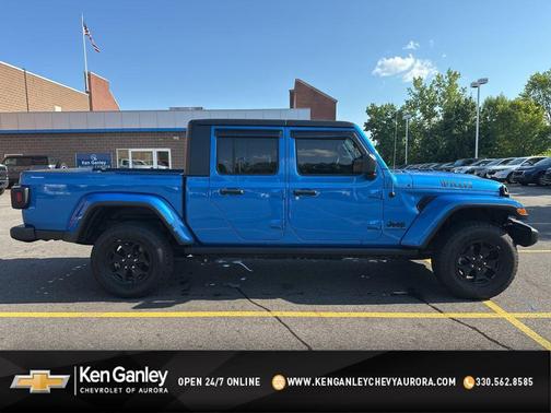 2021 Jeep Gladiator Willys 4x4