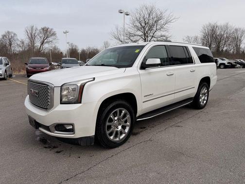 2017 GMC Yukon XL Denali