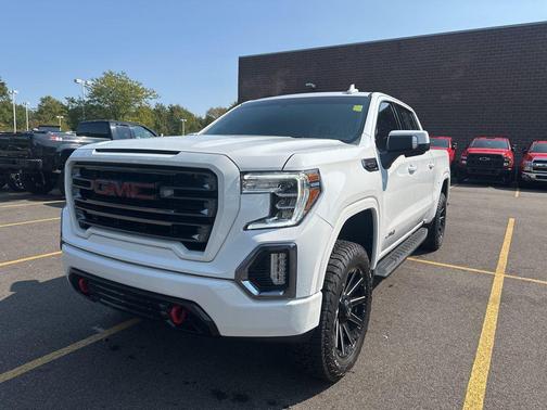 2022 GMC Sierra 1500 AT4