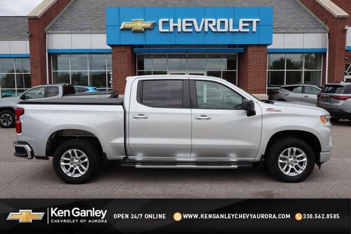 Silver Ice Metallic 2022 Chevrolet Silverado 1500 RST