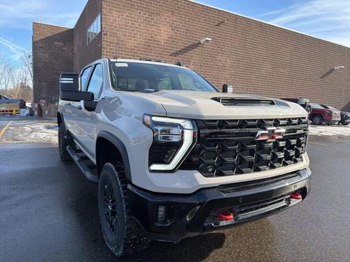 2026 Chevrolet Silverado 2500 Crew Cab, Standard Bed, XR2, 4WD