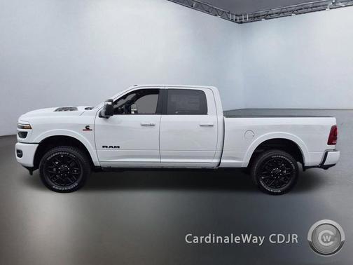 Bright White Clearcoat 2026 RAM 2500 Limited Crew Cab 4x4 6'4' Box