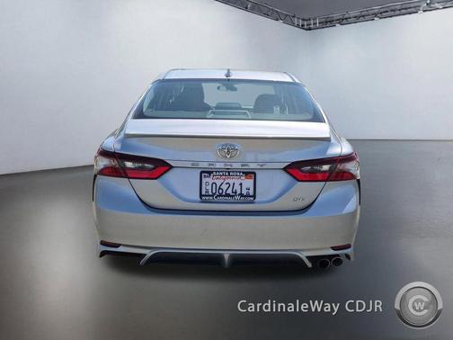 Celestial Silver Metallic 2024 Toyota Camry SE