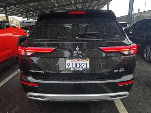 2023 Mitsubishi Outlander PHEV SEL