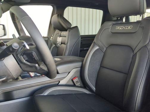 2026 RAM 1500 RHO Crew Cab 4x4 5'7' Box