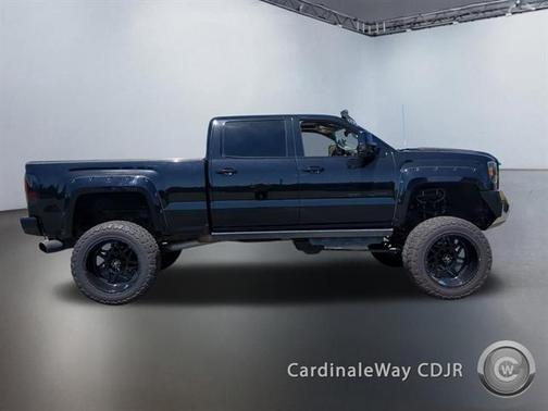 2017 GMC Sierra 2500 Denali