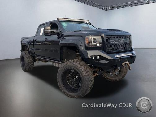 2017 GMC Sierra 2500 Denali