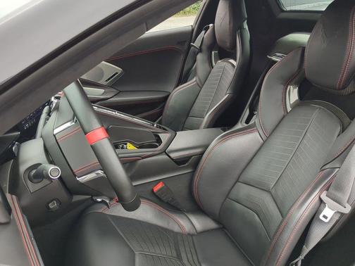 2021 Chevrolet Corvette Stingray w/3LT