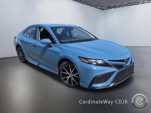 Cavalry Blue 2024 Toyota Camry SE