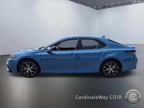 Cavalry Blue 2024 Toyota Camry SE