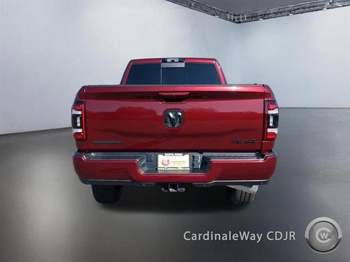 2022 RAM 2500 Laramie Crew Cab 4x4 6'4' Box