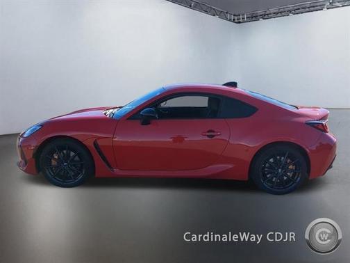 2024 Subaru BRZ tS