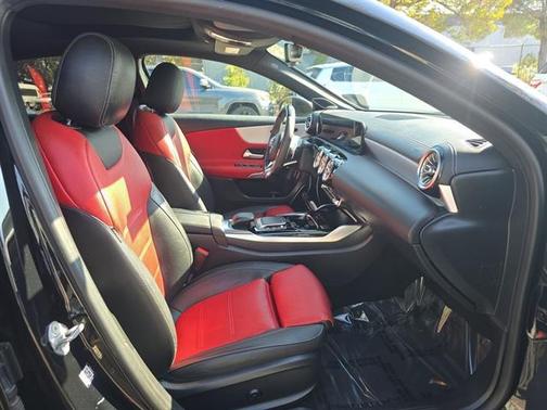 2021 Mercedes-Benz AMG A 35 4MATIC