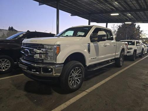 2017 Ford F-250 Lariat