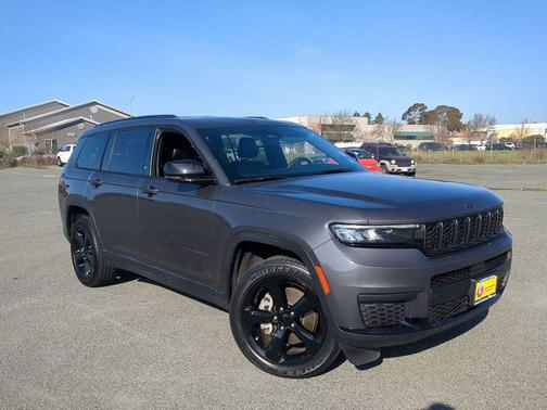 2023 Jeep Grand Cherokee L Altitude
