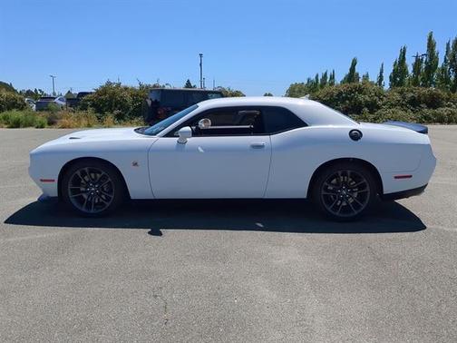 2022 Dodge Challenger R/T Scat Pack