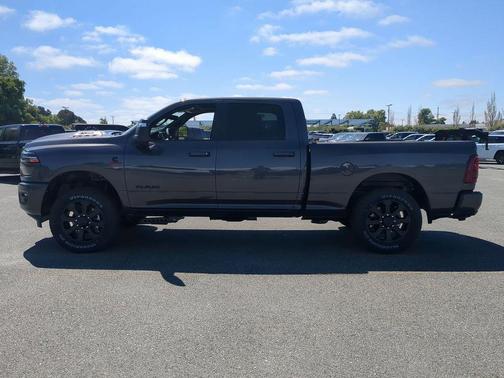 Granite Crystal Metallic Clearcoat 2026 RAM 2500 Laramie Crew Cab 4x4 6'4' Box