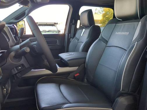 Granite Crystal Metallic Clearcoat 2026 RAM 2500 Laramie Crew Cab 4x4 6'4' Box