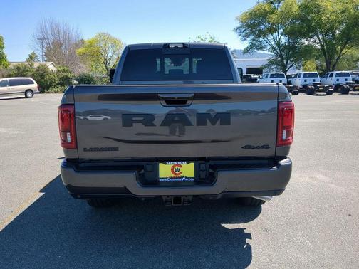 Granite Crystal Metallic Clearcoat 2026 RAM 2500 Laramie Crew Cab 4x4 6'4' Box