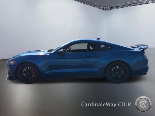 2021 Ford Shelby GT500 Base