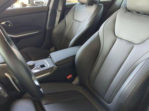 2024 BMW 330 i