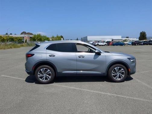 2023 Buick Envision Essence FWD