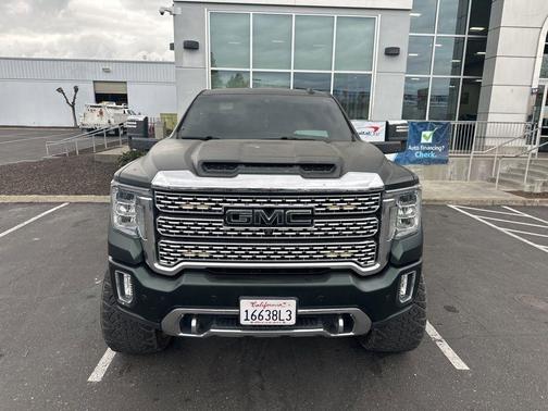 2020 GMC Sierra 2500 Denali