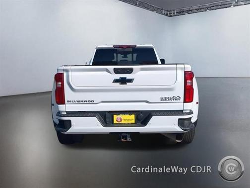 2022 Chevrolet Silverado 3500 High Country