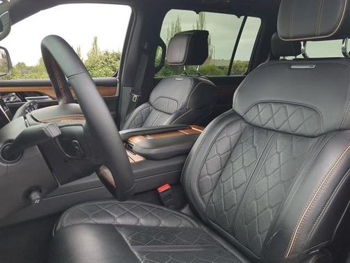 2024 Jeep Grand Wagoneer L Series III 4x4