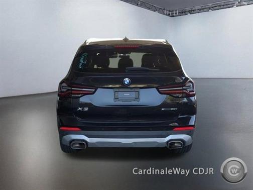 2023 BMW X3 sDrive30i