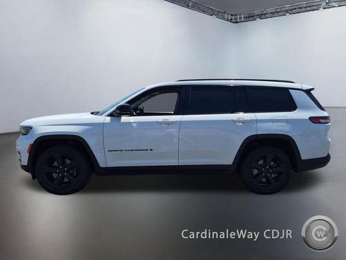 Bright White Clearcoat 2022 Jeep Grand Cherokee L Limited