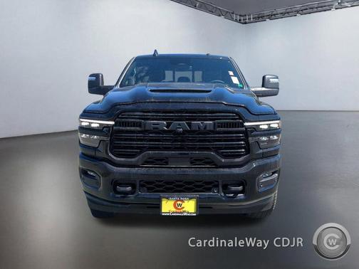 Diamond Black Crystal Pearlcoat 2026 RAM 2500 Laramie Mega Cab 4x4 6'4' Box