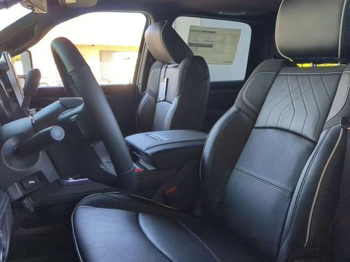 Ceramic Gray Clearcoat 2026 RAM 2500 Limited Crew Cab 4x4 6'4' Box