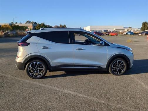 2022 Chevrolet Bolt EUV FWD Premier