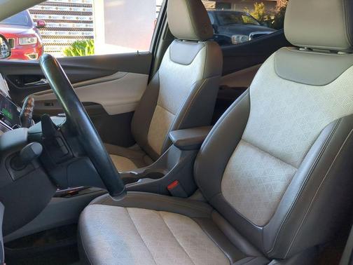 2022 Chevrolet Bolt EUV FWD Premier