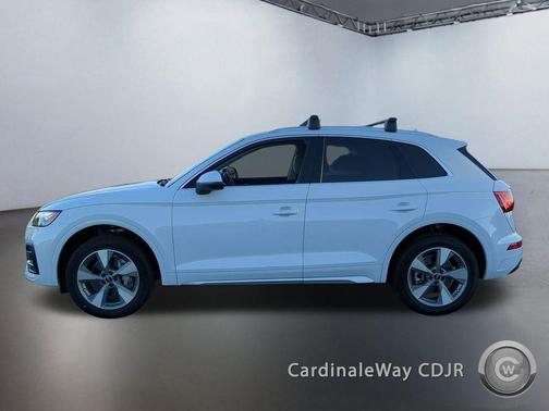 2023 Audi Q5 40 Premium Plus