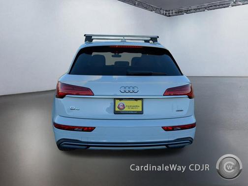 2023 Audi Q5 40 Premium Plus